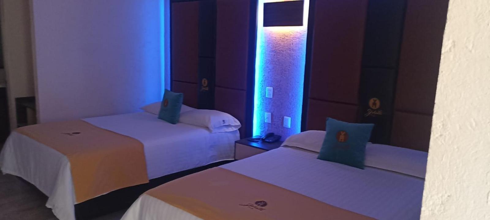Hotel Yahalis Jilotepec de Abasolo Buitenkant foto